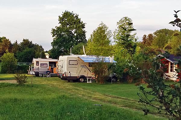 Wohnmobilstellplatz Wohnmobilstellplatz